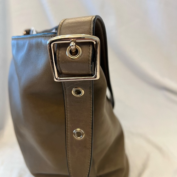 Coach Bleecker Leather Bag 32282 – Large Slouchy Bucket / Duffle – Olive Green - Picture 6 of 13